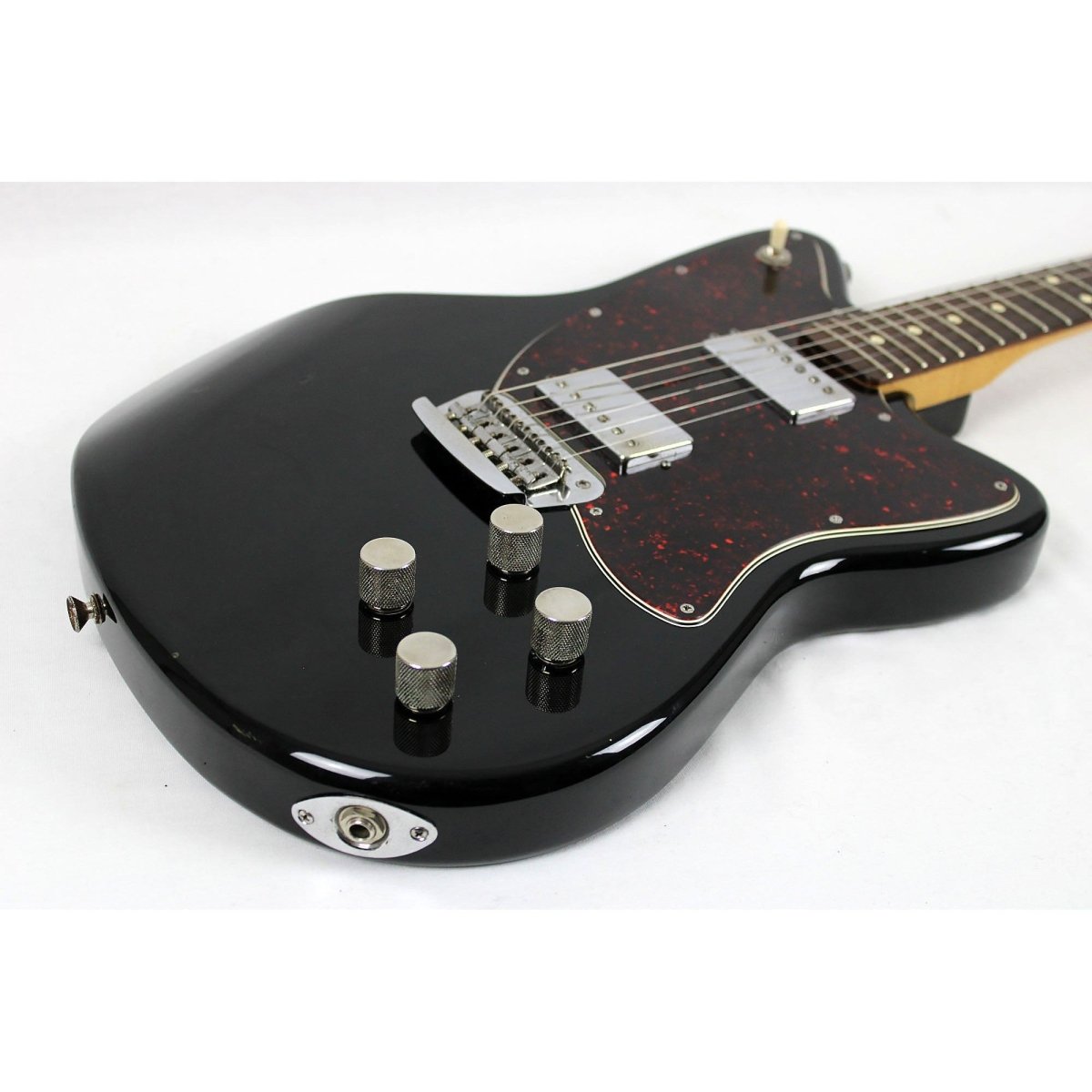 2002 Fender Deluxe Series Toronado - Black **Used – Good** - Leitz Music - MX2060525