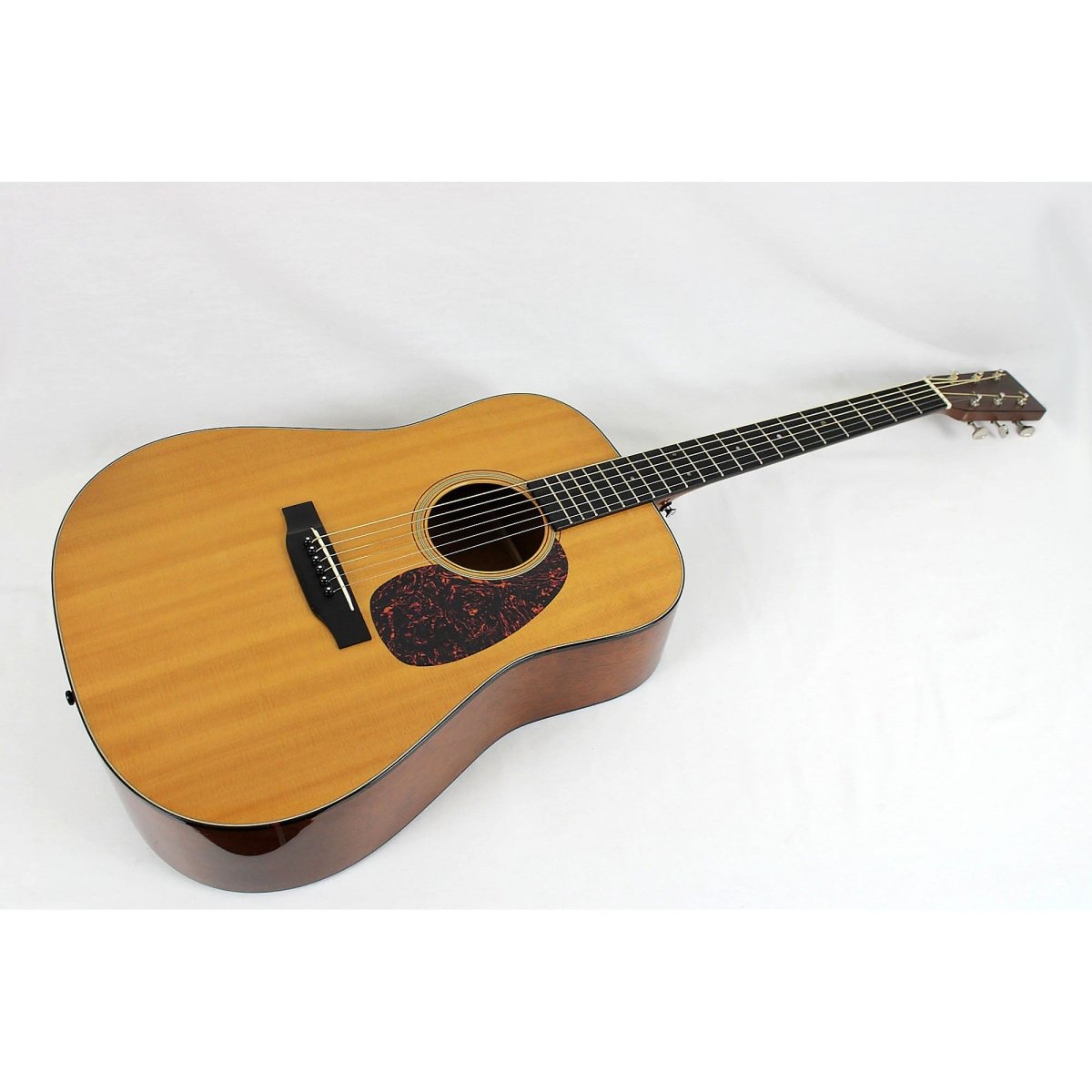 2005 Martin Vintage Series D - 18V - Natural **USED - VERY GOOD** - Leitz Music - 1130869