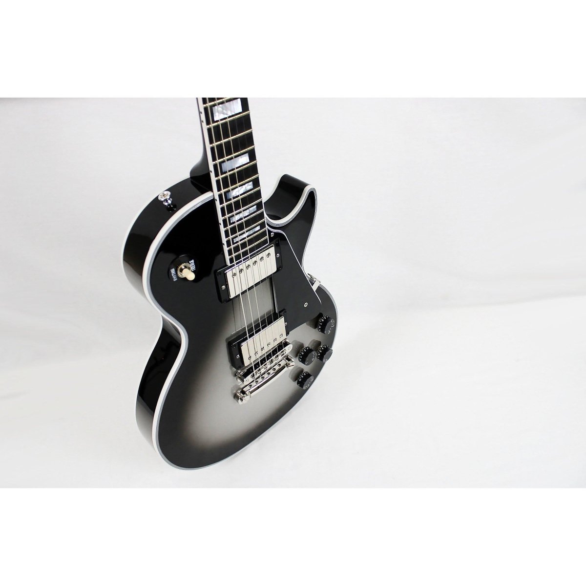 Gibson Custom Shop Les Paul Custom - Silverburst - Leitz Music - CS402175