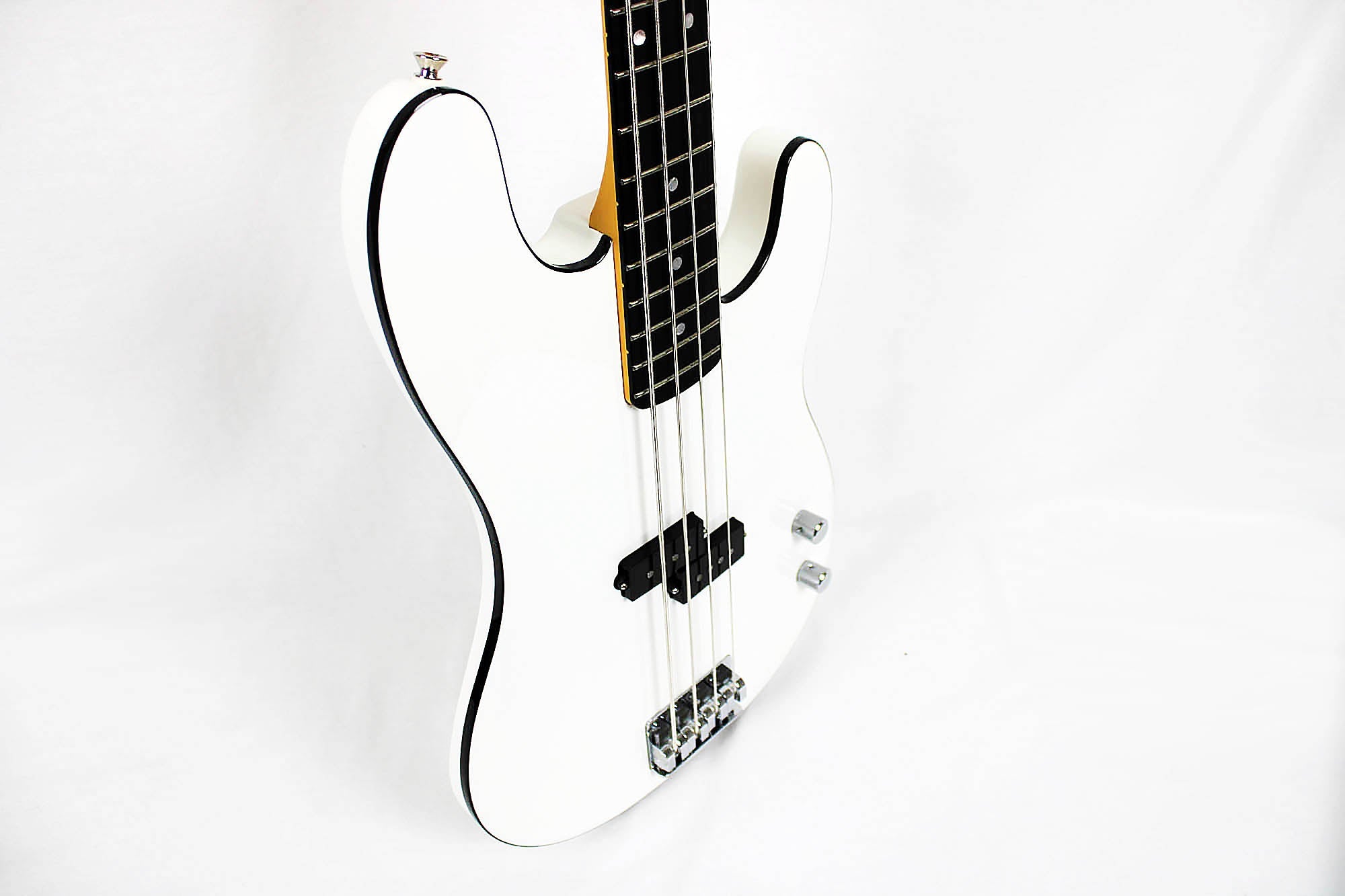 Fender Aerodyne Special Precision Bass - Bright White - Leitz Music