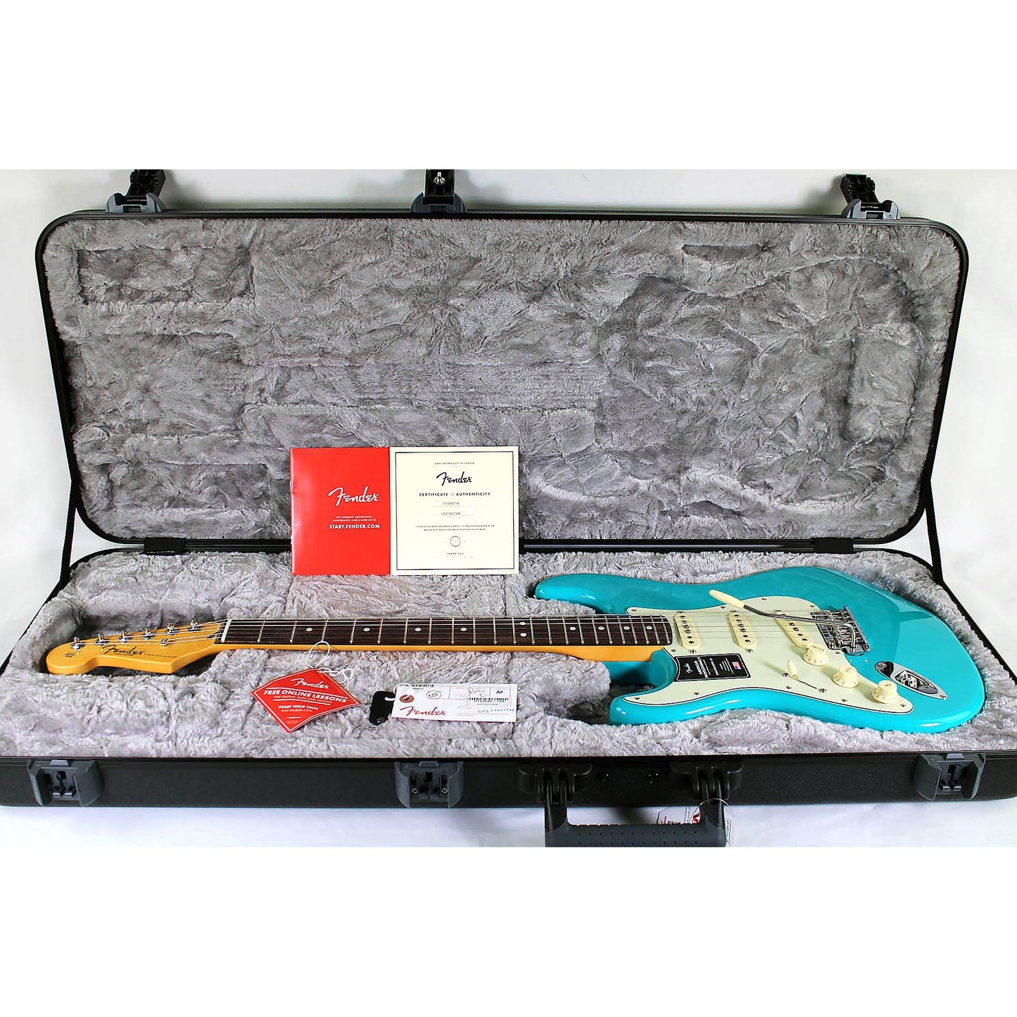 Fender American Professional II Stratocaster Left-handed - Miami Blue - Leitz Music-885978657636-0113930719