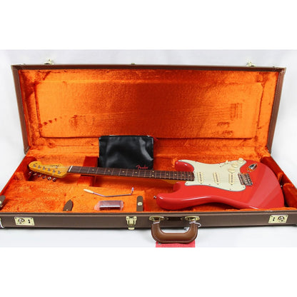 Fender American Vintage II 1961 Stratocaster - Fiesta Red - Leitz Music-885978840793-0110250840