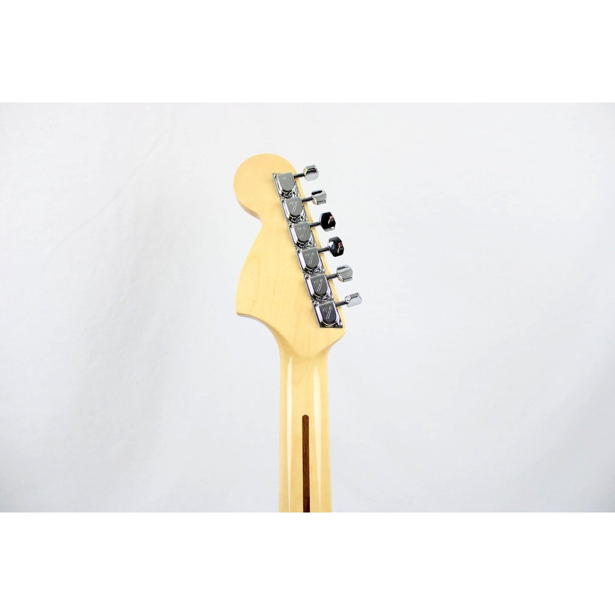 Fender Made in Japan Limited International Color Stratocaster - Maui Blue - Leitz Music-717669556884-5641102383