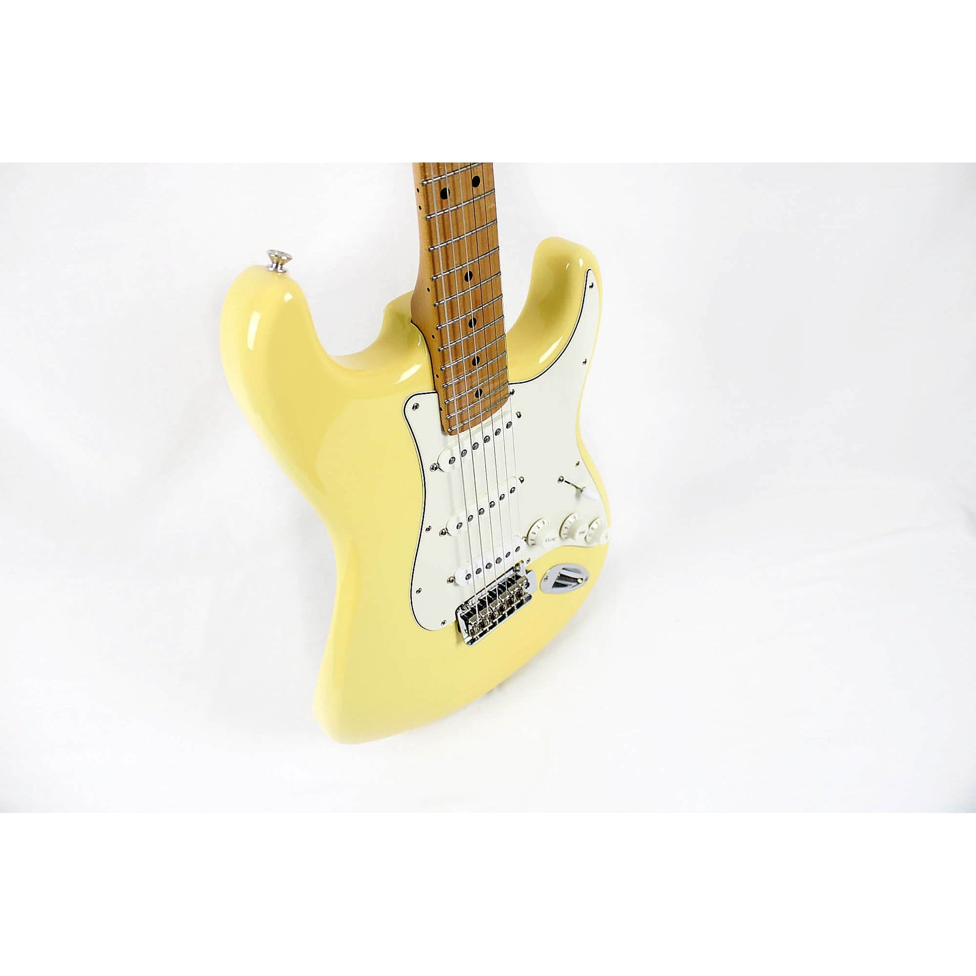 Fender Player Series Stratocaster - Buttercream - Leitz Music-885978909667-0144502534