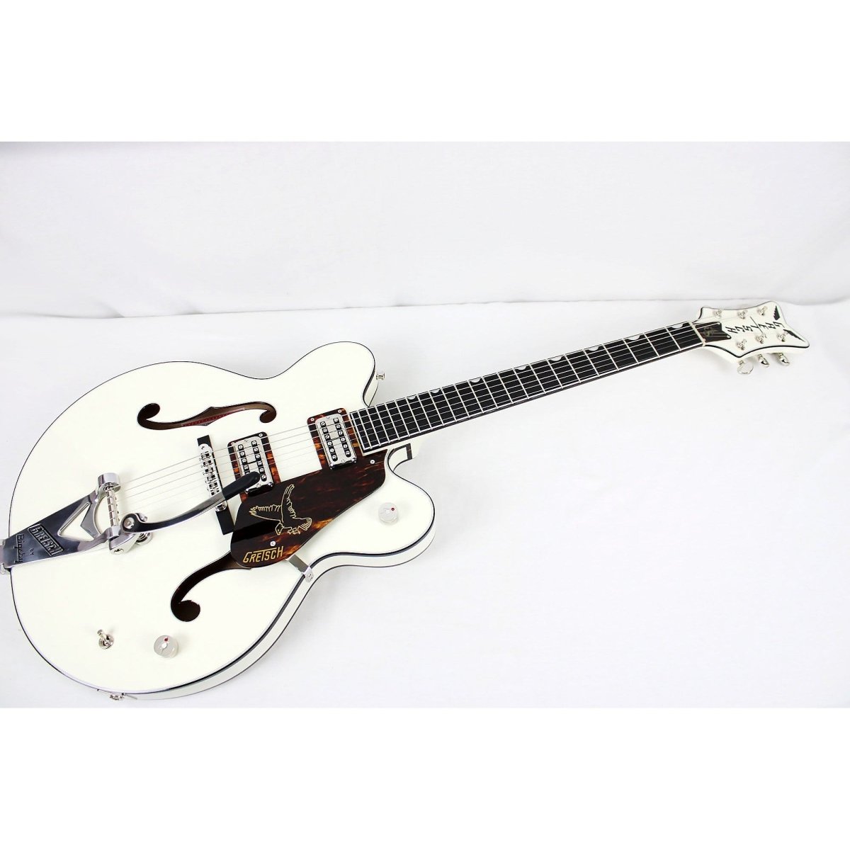 Gretsch G6636T-RF Richard Fortus Signature Falcon with Bigsby - Vintage White - Leitz Music-885978746552-2400940805