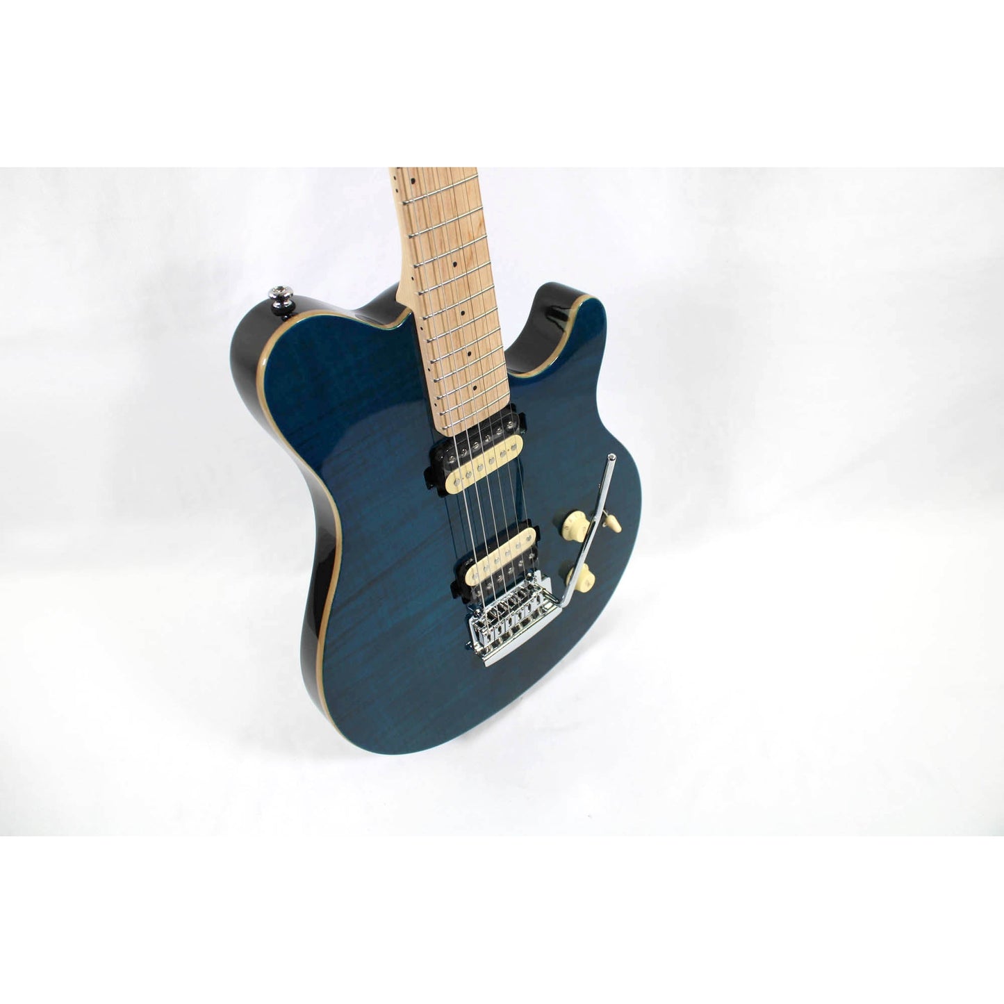 Sterling By Music Man Axis Flame Maple - Neptune Blue - Leitz Music--AX3FMNBLM1